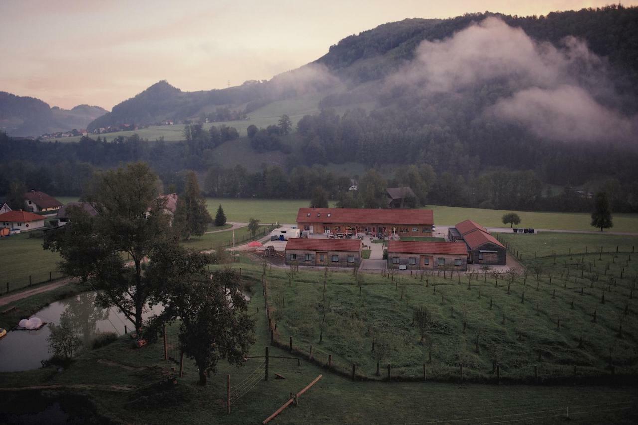 Floesserdorf Grossraming Buitenkant foto